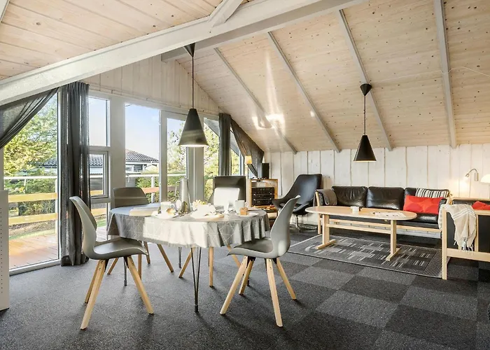 2 Bedroom Stunning In Holiday home Bogense