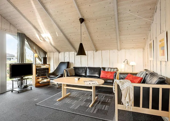 2 Bedroom Stunning In * Bogense