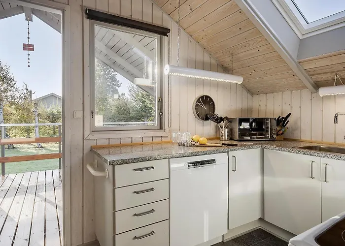 Holiday home 2 Bedroom Stunning In Bogense