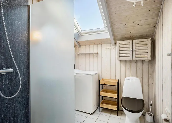 Holiday home 2 Bedroom Stunning In